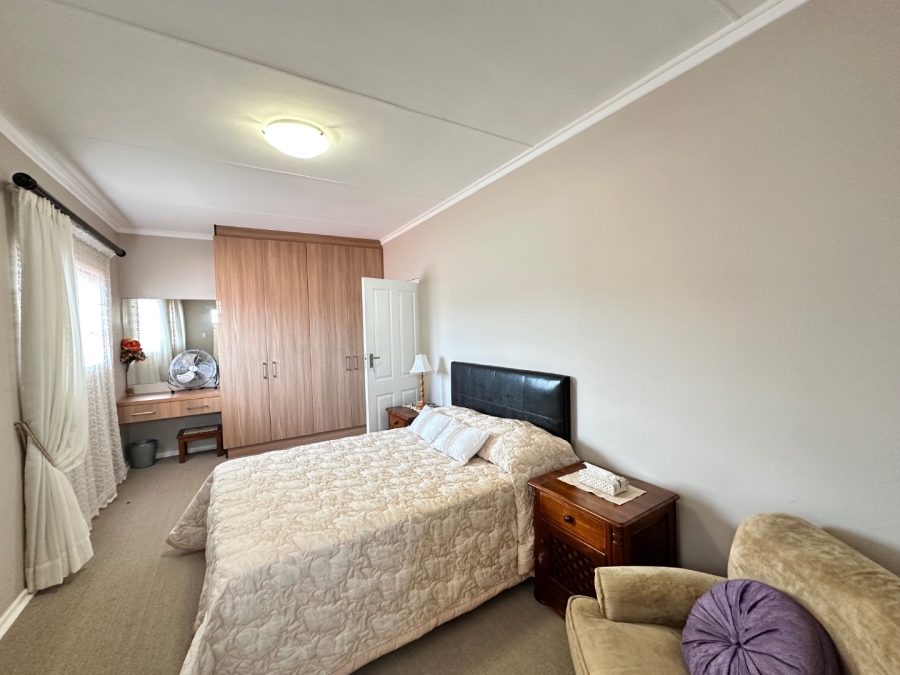 4 Bedroom Property for Sale in Diaz Beach Western Cape